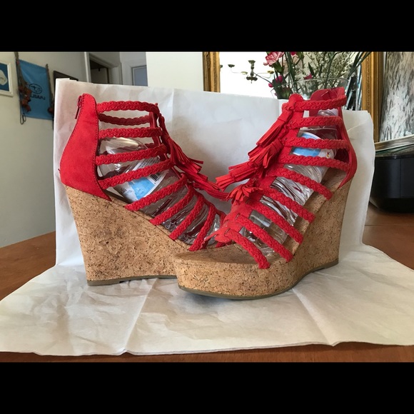 JustFab Red Fringe Cork Wedges - Picture 2 of 3
